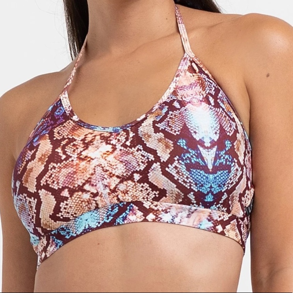 LiCi Fit Cobra Convertible Bra💗🐍